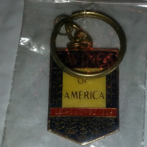 Vintage Savings Of America Key Chain - Picture 2 of 7